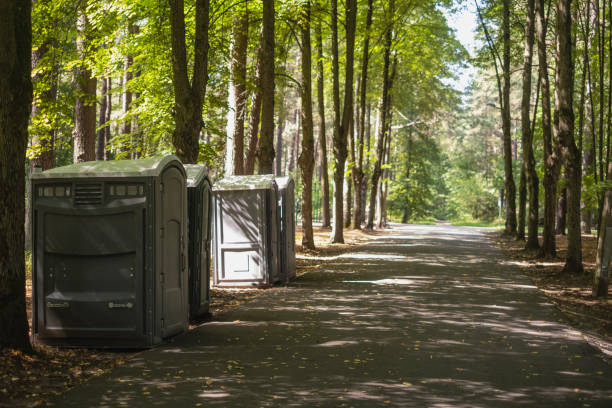 Best Temporary restroom rental  in Oak Grove, MN